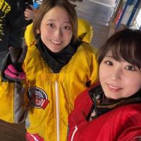 美人姉妹で有名な西岡姉妹の妹にあたる「西岡成美」（左）