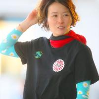 美人ながら面白く陽気なキャラクターが人気な平高奈菜