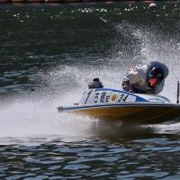 水しぶきを上げている、バタついている選手は活躍しづらい！