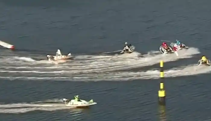 「前づけ」とは？競艇（ボートレース）の戦略「前づけ」を解説＆インコースにこだわる選手たちを紹介！