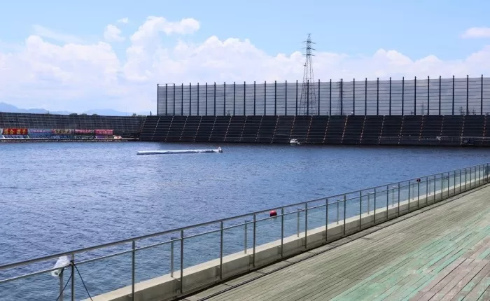 ボートレース津レース前の水面の様子